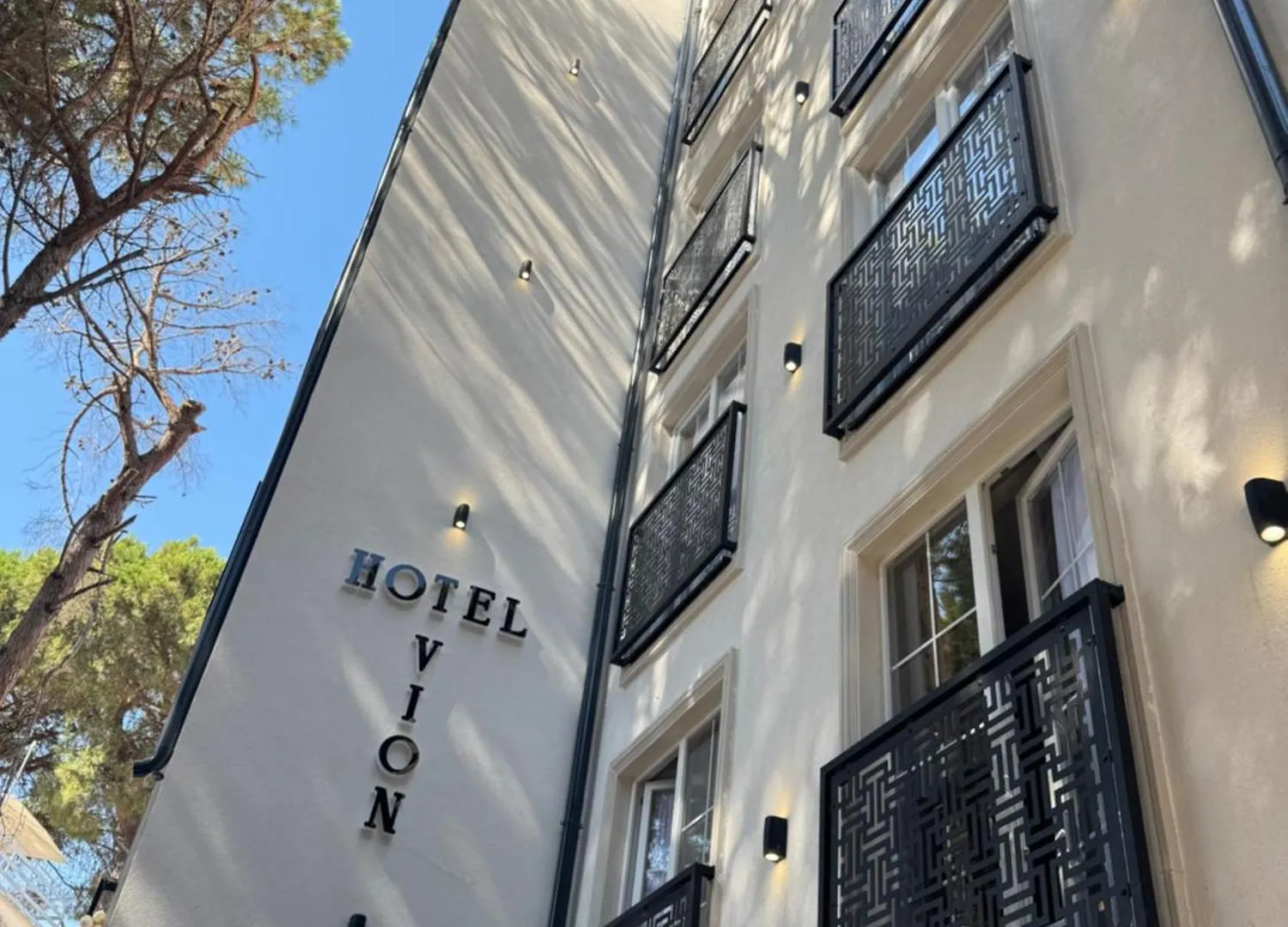 Vion Hotel 골렘