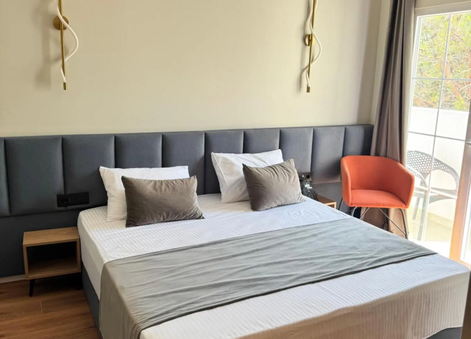 Vion Hotel 골렘