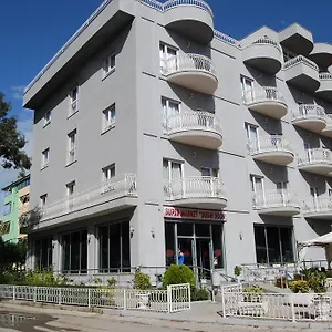 Hotel Marika, Golem (Tirana)